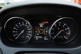 2015款路虎发现神行2.0T