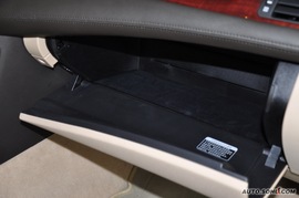 新皇冠3.0L