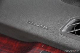 新皇冠3.0L