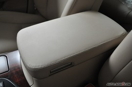 新皇冠3.0L