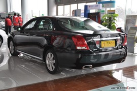 新皇冠3.0L