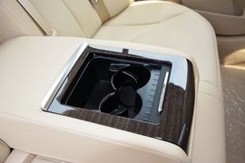 2014款长安睿骋1.8T自动精英周年版