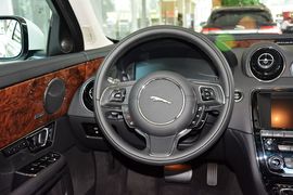 2015款捷豹XJL