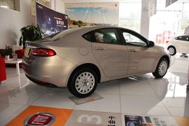 2015款菲亚特菲翔1.4T自动悦享版