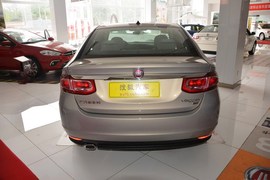 2015款菲亚特菲翔1.4T自动悦享版