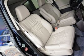 2015款本田奥德赛2.4L豪华版