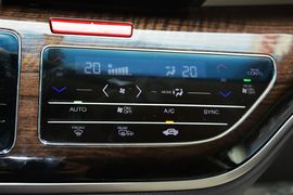 2015款本田奥德赛2.4L豪华版