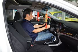 2015款本田凌派1.8L自动超配限量版到店实拍