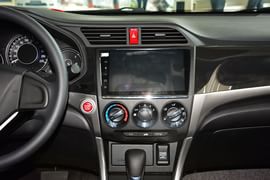 2015款本田凌派1.8L自动超配限量版