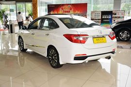 2015款本田凌派1.8L自动超配限量版