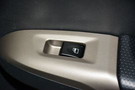 2015款海马M3