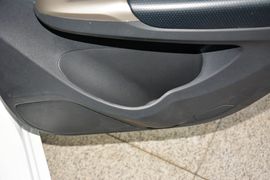 2015款海马M3