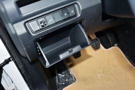 2015款海马M3
