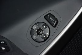 2013款现代格锐3.0L手自一体舒适版