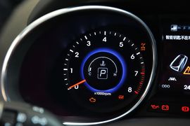 2013款现代格锐3.0L手自一体舒适版