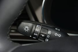 2013款现代格锐3.0L手自一体舒适版