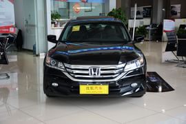 2015款本田雅阁2.0L