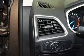 2015款福特锐界2.0T