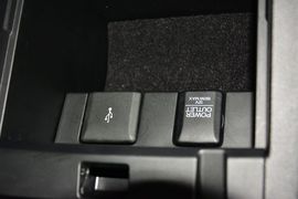 2015款本田雅阁2.0L