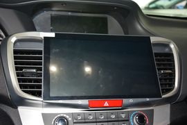 2015款本田雅阁2.0L