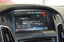 2015款福特福克斯两厢1.5L