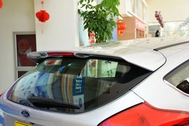 2015款福特福克斯两厢1.5L