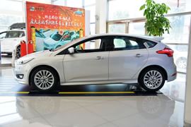 2015款福特福克斯两厢1.5L