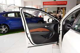 2015款菲亚特菲翔1.4T自动劲享版