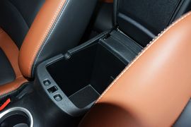 2015款菲亚特菲翔1.4T自动劲享版