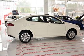 2015款菲亚特菲翔1.4T自动劲享版