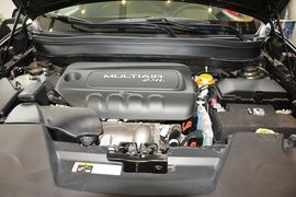 2014款Jeep自由光2.4L高性能版