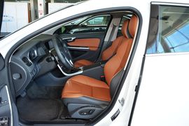 2015款沃尔沃V60