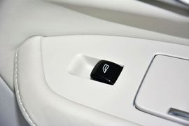 2015款沃尔沃XC90