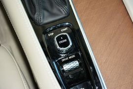 2015款沃尔沃XC90