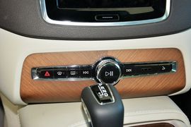 2015款沃尔沃XC90
