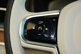 2015款沃尔沃XC90