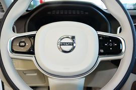 2015款沃尔沃XC90
