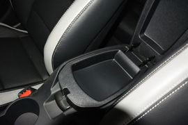 2015款现代Veloster飞思