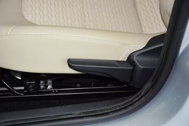 2015款斯柯达昕锐1.6L自动智选型