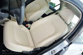 2015款斯柯达昕锐1.6L自动智选型