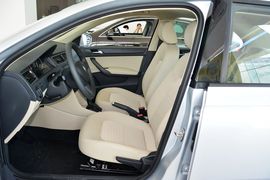2015款斯柯达昕锐1.6L自动智选型