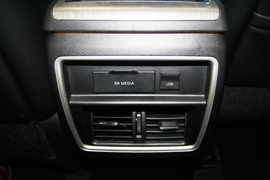 2015款楼兰到店实拍