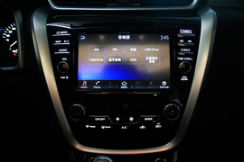 2015款楼兰到店实拍