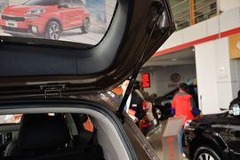 2015款起亚智跑2.0L自动两驱版GLS