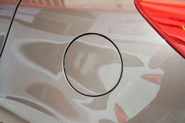 2015款起亚智跑2.0L自动两驱版GLS