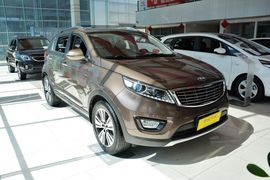 2015款起亚智跑2.0L自动两驱版GLS