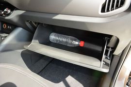 2015款起亚智跑2.0L自动两驱版GLS