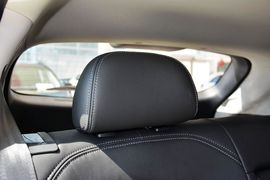 2015款起亚智跑2.0L自动两驱版GLS