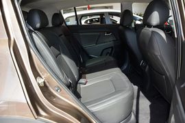 2015款起亚智跑2.0L自动两驱版GLS