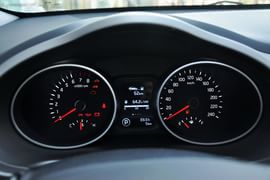 2015款起亚智跑2.0L自动两驱版GLS
